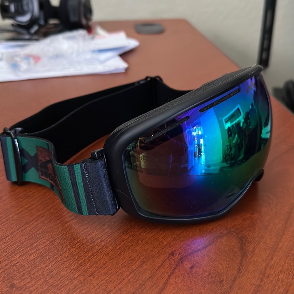 Morrow goggles
